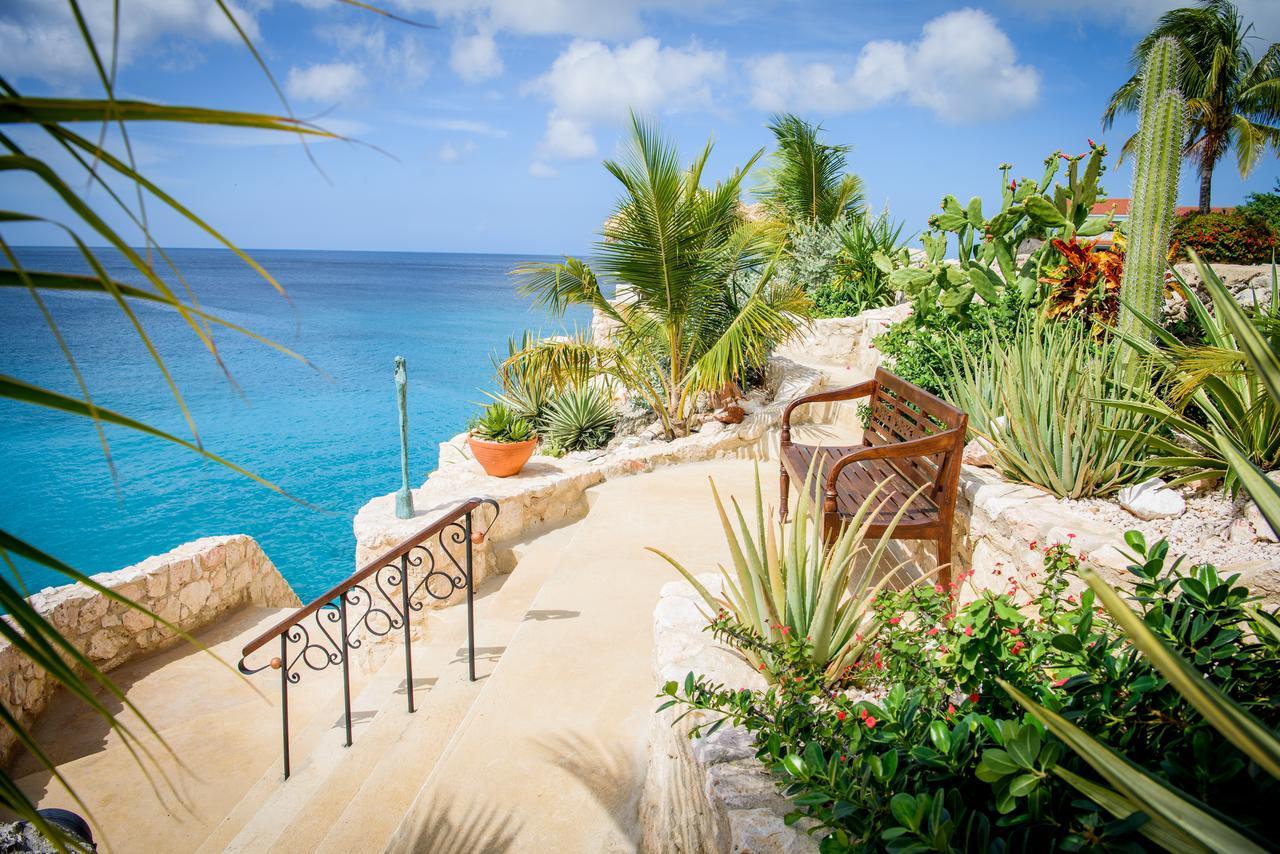 Lagun Blou Dive And Beach Resort Exterior photo